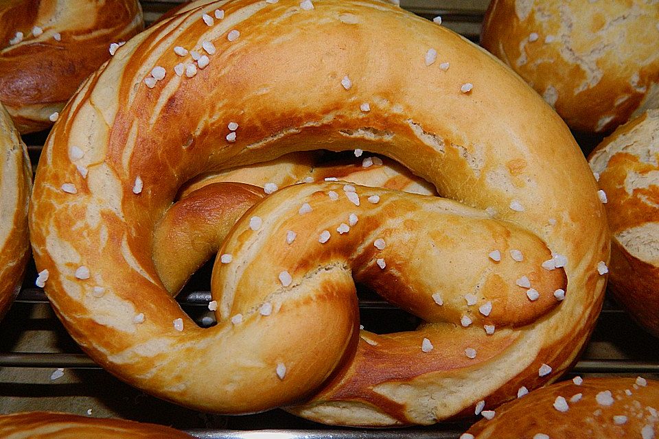 Laugenstangen, selbst gemacht Laugenstangen, selbst gemacht