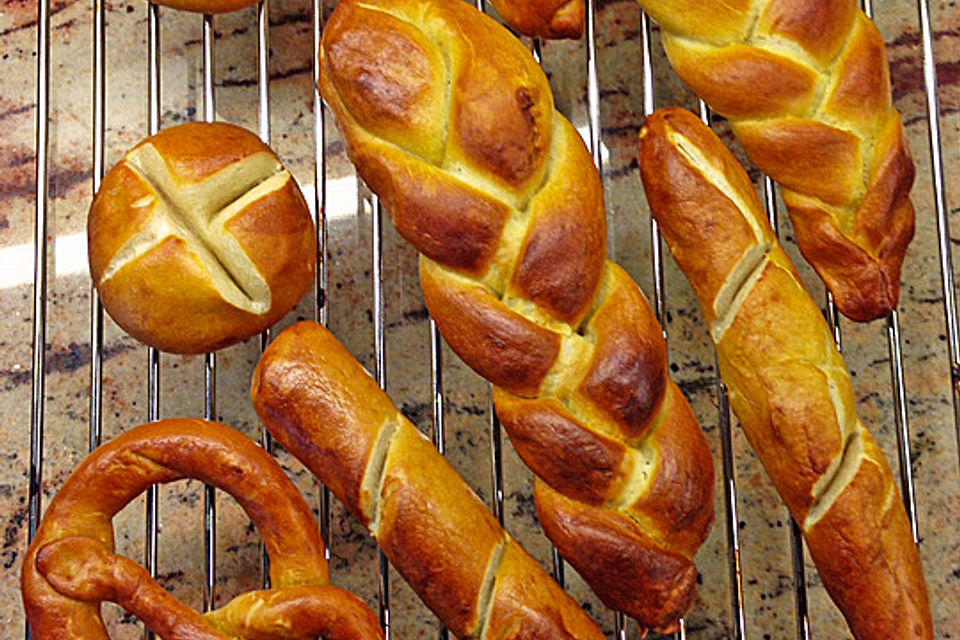 Laugenstangen, selbst gemacht Laugenstangen, selbst gemacht