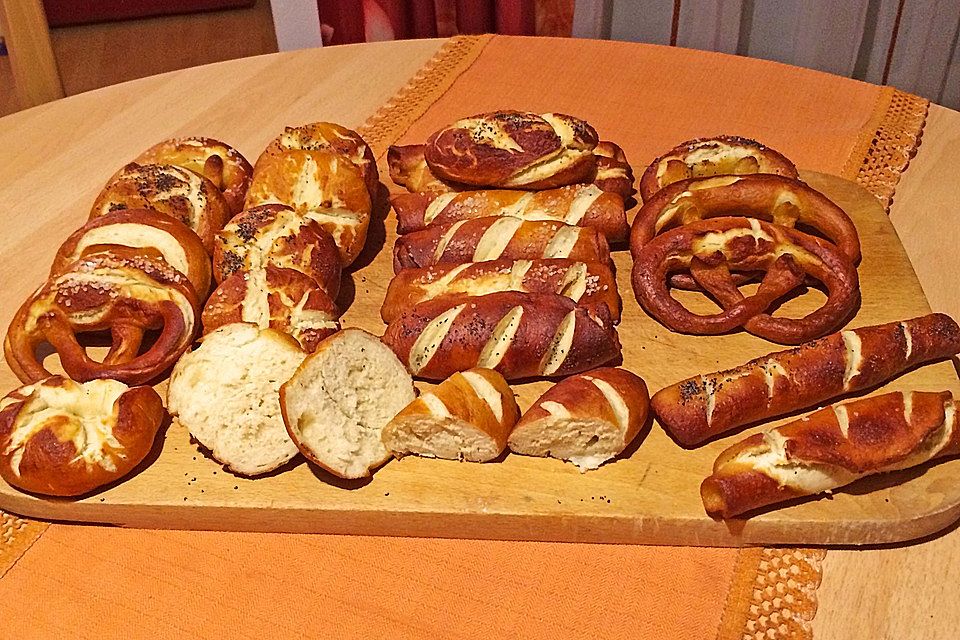 Laugenstangen, selbst gemacht Laugenstangen, selbst gemacht