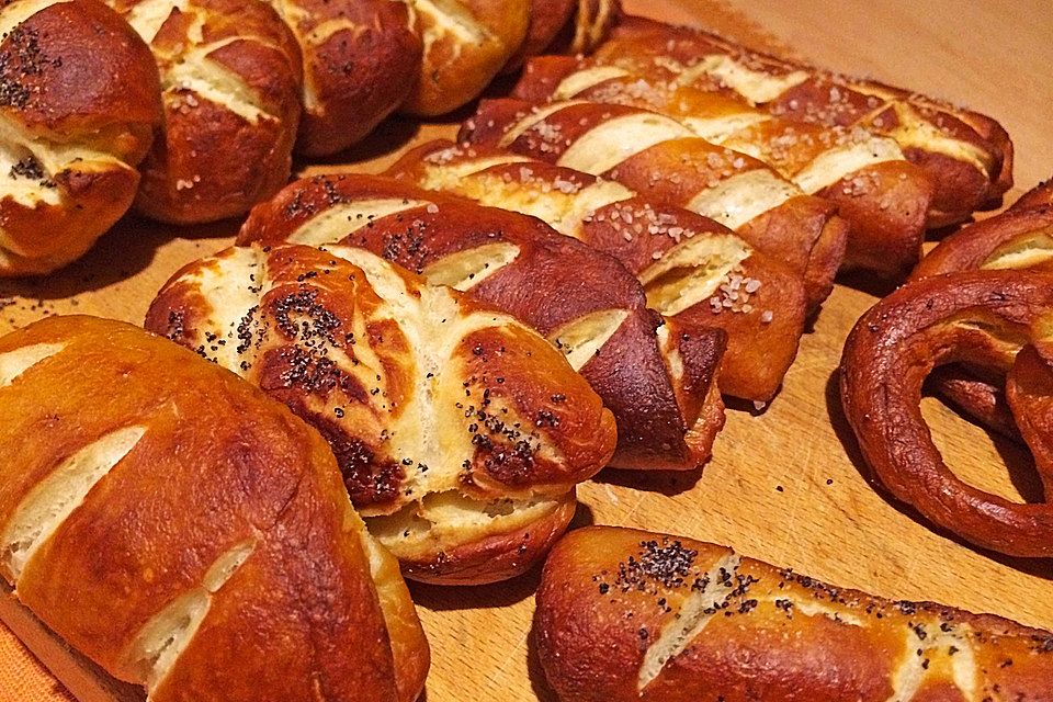 Laugenstangen, selbst gemacht Laugenstangen, selbst gemacht
