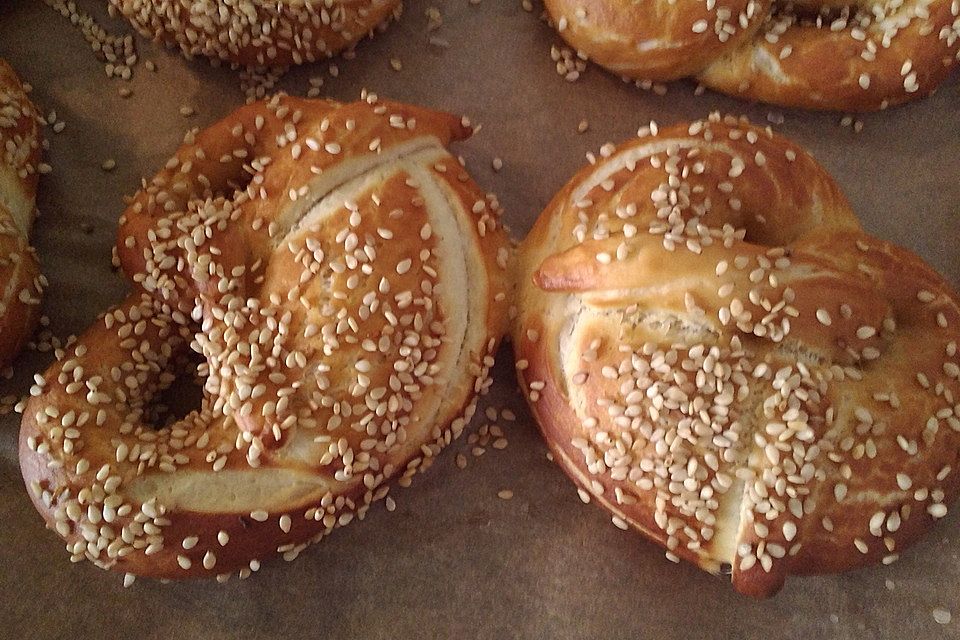 Laugenstangen, selbst gemacht Laugenstangen, selbst gemacht