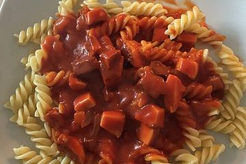 Nudeln Mit Tomatensauce Von Blasmuskant Chefkoch