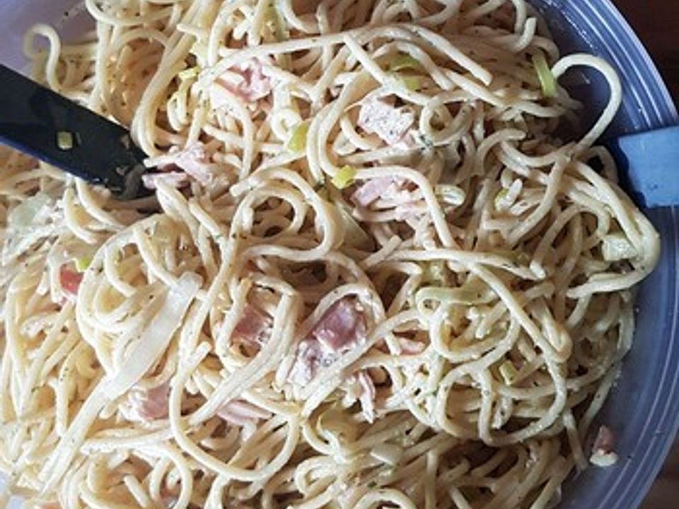 Spaghettisalat mit Schinken und Lauch - Kochen Gut | kochengut.de