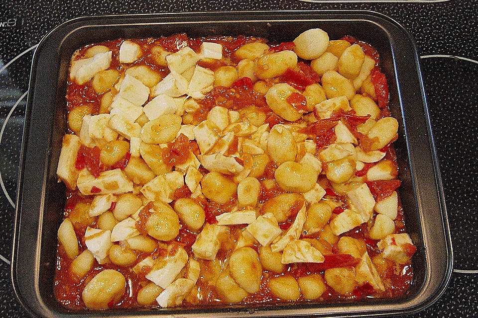 Gnocchi con Pomodori all'arrabiata