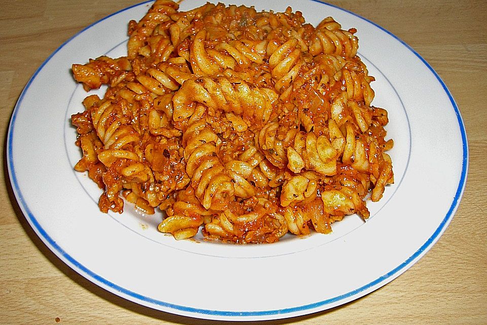 Bologneser - Nudel - Auflauf