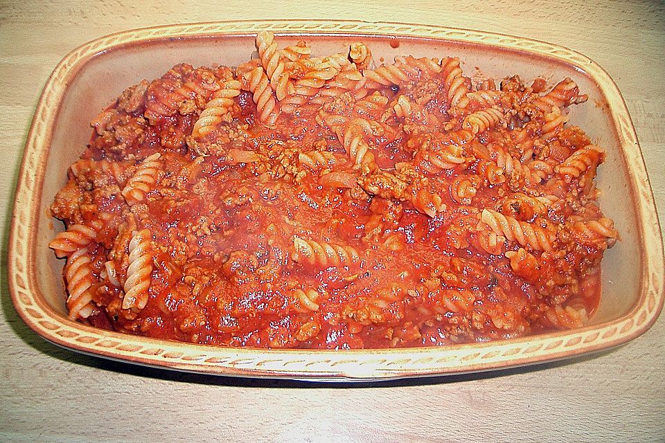 Bologneser - Nudel - Auflauf