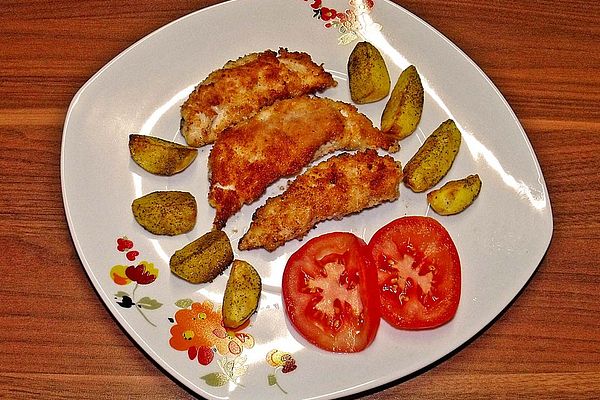 Hühnerschnitzel mit Haselnusspanade und Rosmarinkartoffel von rumiho ...