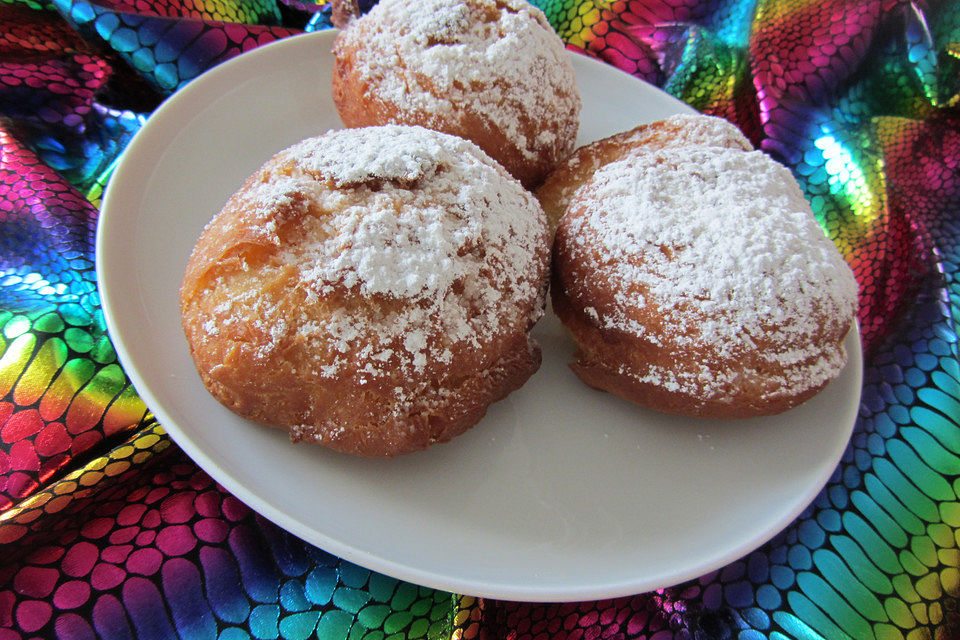 Grundrezept für Berliner, Apfelringe und Donuts