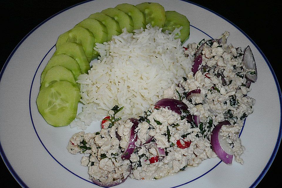 Laab Gai - Thailändischer Hähnchensalat