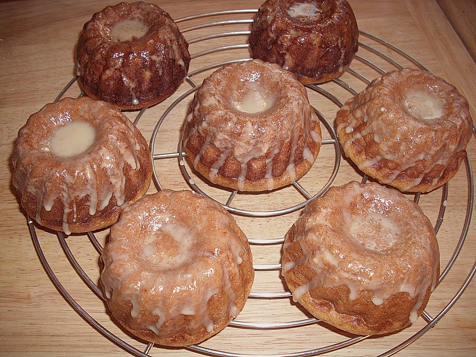 Bananen - Marzipan - Muffins von der_mops | Chefkoch