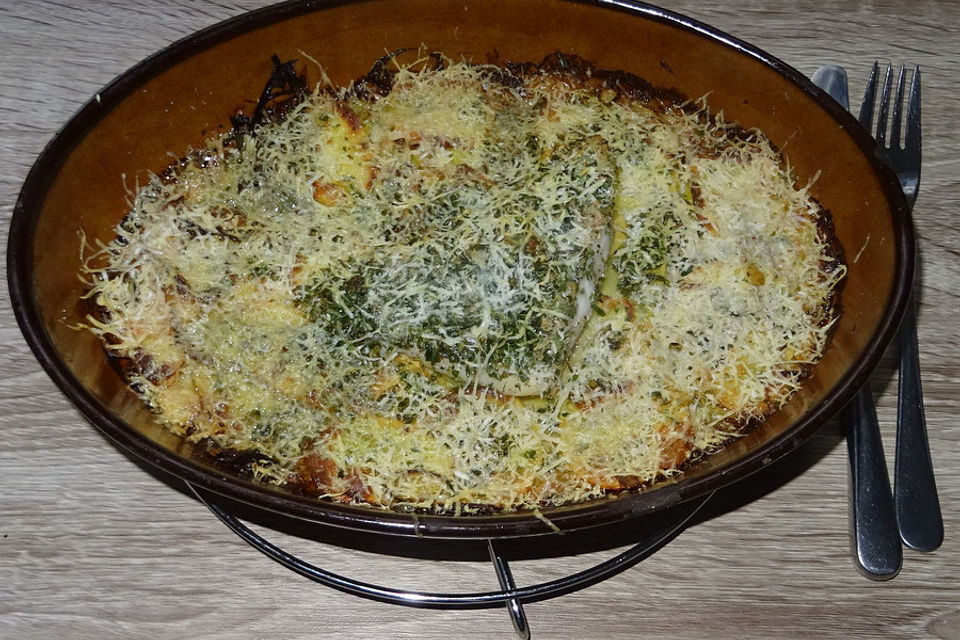 Rotbarschfilet auf Kartoffel - Lauch - Gratin