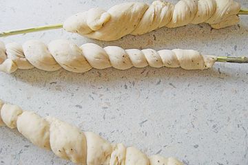 Stockbrot Furs Lagerfeuer Oder Pizzateig Von Regurk Chefkoch 