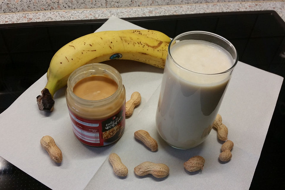 Bananen - Erdnuss - Milch