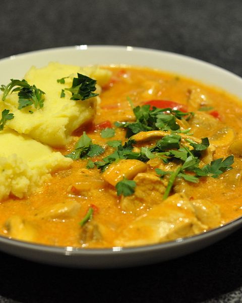 Putengulasch Rezepte | Chefkoch Putengulasch Rezepte | Chefkoch