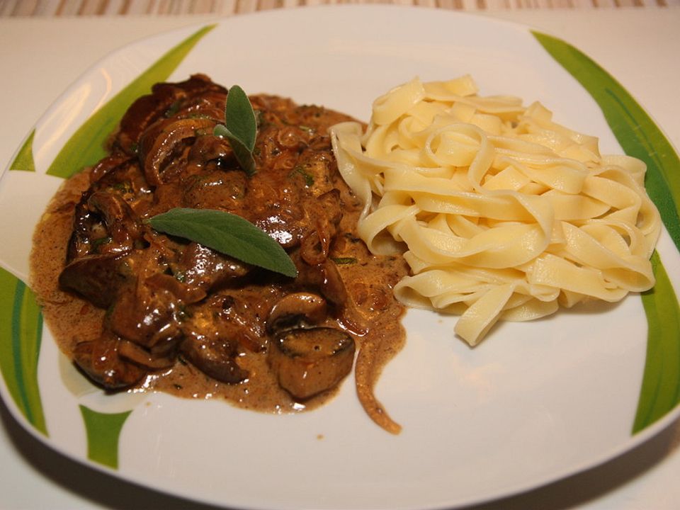 Geschnetzeltes aus Leber mit Salbei