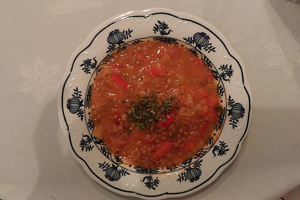 Linsen-Kokos-Suppe mit Chili