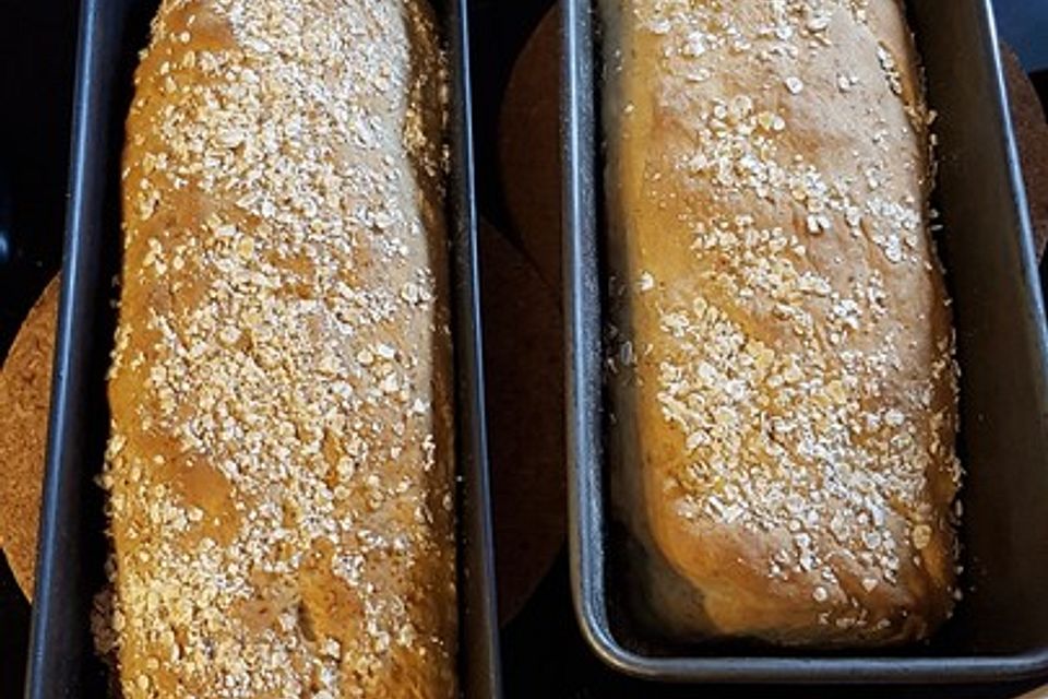 American Oatmeal Bread American Oatmeal Bread