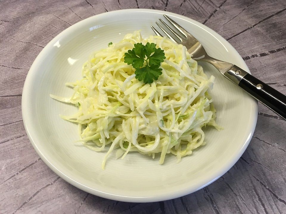 Apfel - Weißkohl - Salat von gella| Chefkoch