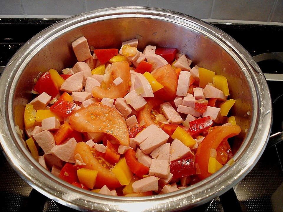 Fleischwurstpfanne mit Paprika und Tomaten von Rübenbrei | Chefkoch