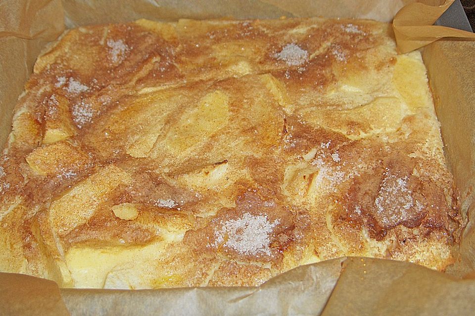 Apfelpfannkuchen aus dem Ofen