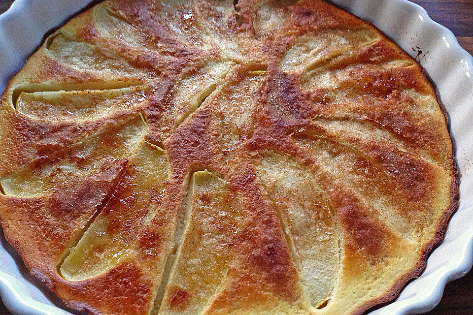 Apfelpfannkuchen aus dem Ofen