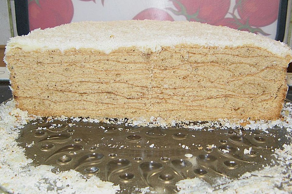 Heller Gewürzbaumkuchen