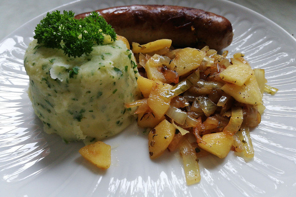 Kartoffelpüree mit Kräuter-Pesto