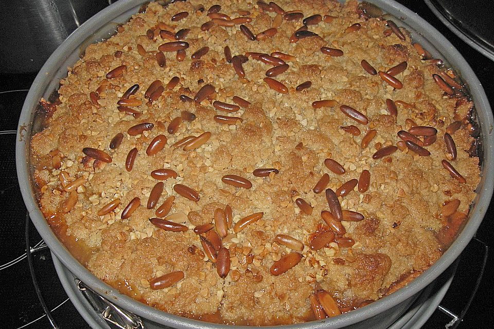 Apfel - Sauerrahm - Kuchen mit Butterstreuseln