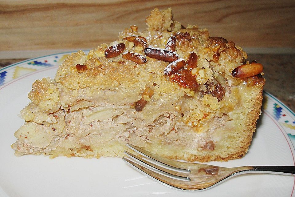 Apfel - Sauerrahm - Kuchen mit Butterstreuseln