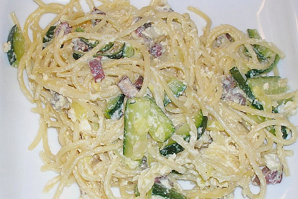 Spaghetti mit Zucchini – Carbonara