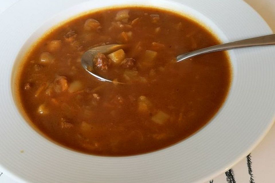 Gulaschsuppe