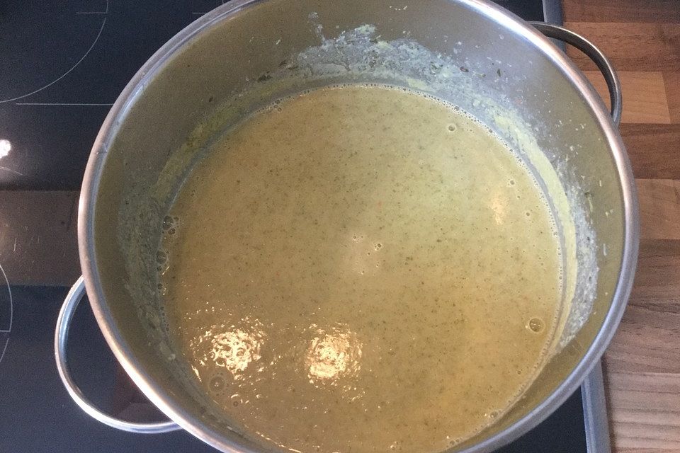 Brokkoli-Kartoffel-Suppe