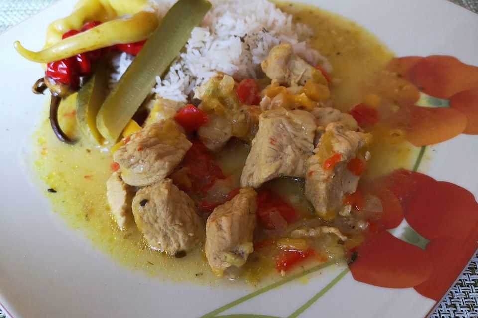 Farbenfrohes Putencurry Farbenfrohes Putencurry