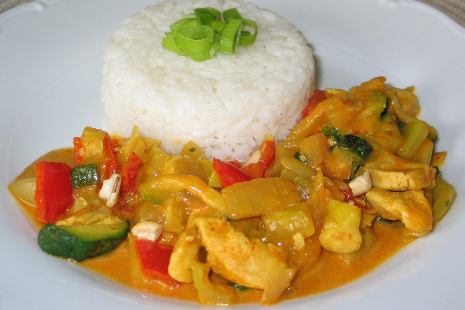 Farbenfrohes Putencurry Farbenfrohes Putencurry