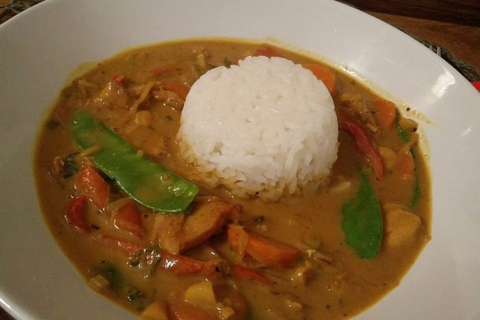 Farbenfrohes Putencurry Farbenfrohes Putencurry