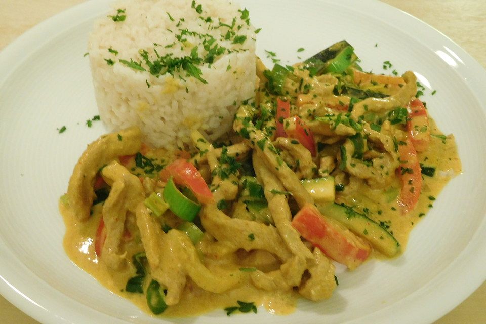 Farbenfrohes Putencurry Farbenfrohes Putencurry