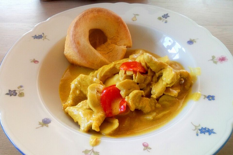 Farbenfrohes Putencurry Farbenfrohes Putencurry