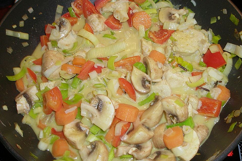 Farbenfrohes Putencurry Farbenfrohes Putencurry