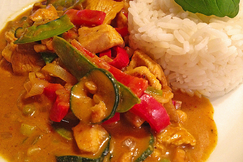 Farbenfrohes Putencurry Farbenfrohes Putencurry