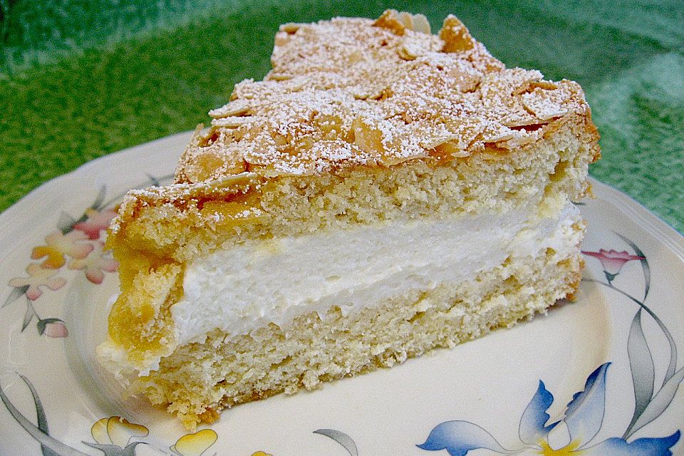 Zitronencremetorte