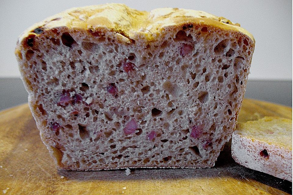 Wein - Zwiebel - Speck - Brot