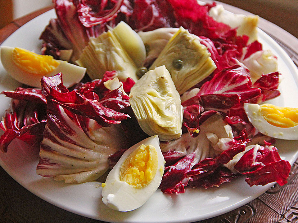 Radicchio-Artischocken-Salat mit Ei von lucy550| Chefkoch