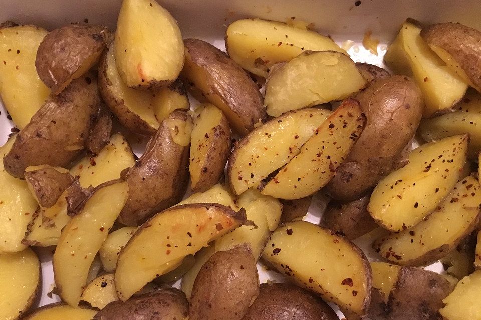Würzige Kartoffelecken