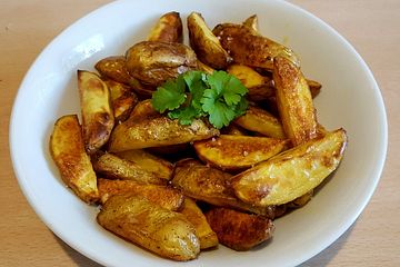 Würzige Kartoffelecken