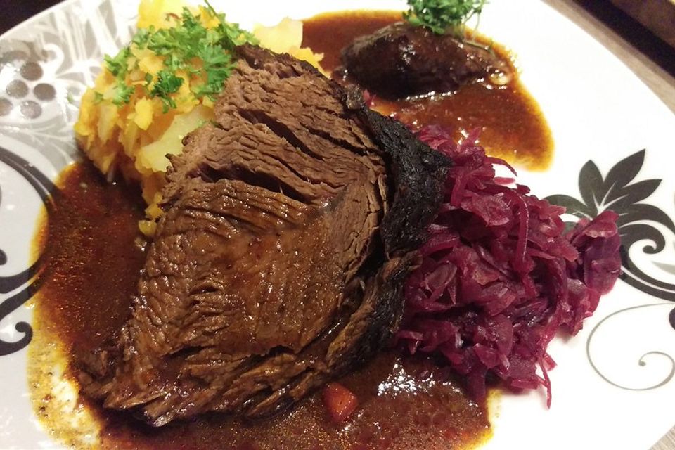 Weihnachtlicher Rinderschmorbraten