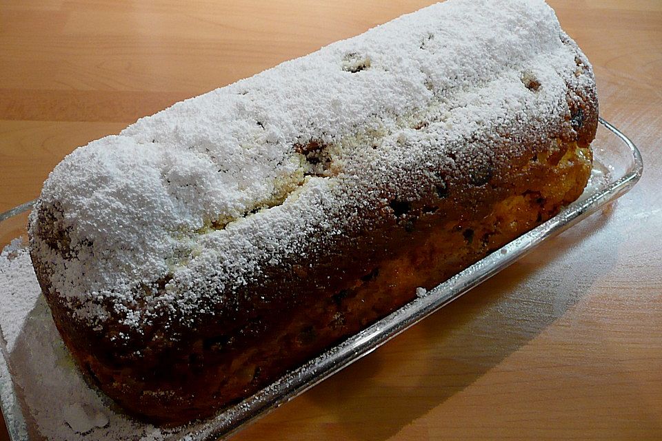 Quarkstollen