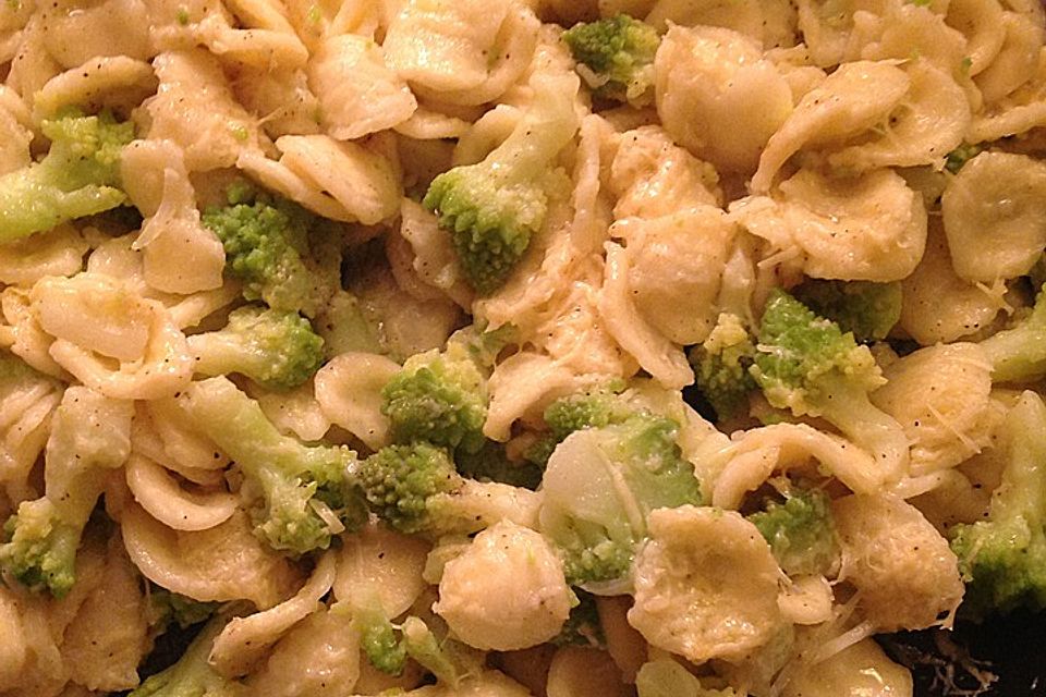 Orecchiette con Broccolo