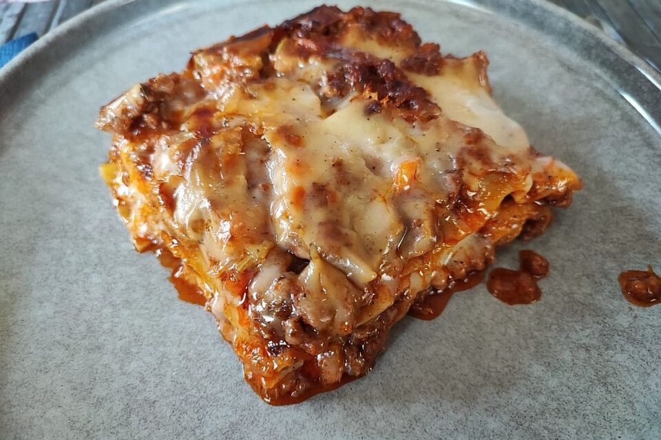 Lasagne con ragù alla bolognese