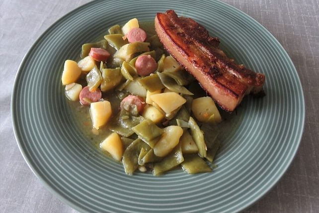 Bohneneintopf mit Schweinebauch und Würstchen von 30958| Chefkoch