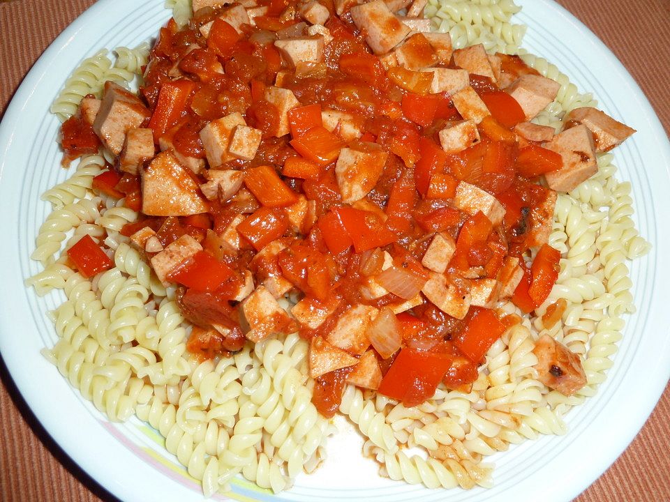 Geflügelwurst - Gulasch aus dem Wok von gs_pe| Chefkoch